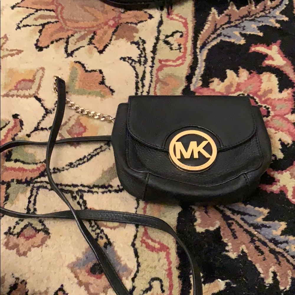 Black Michael Kors Fulton Crossbody
